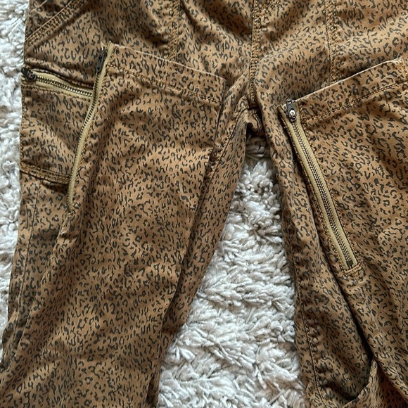 Joie Cheetah Print Skinny Jeans Size 26 - Picture 10 of 15